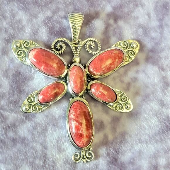 Norwegian Thulite Dragonfly Pendant - Picture 1 of 9